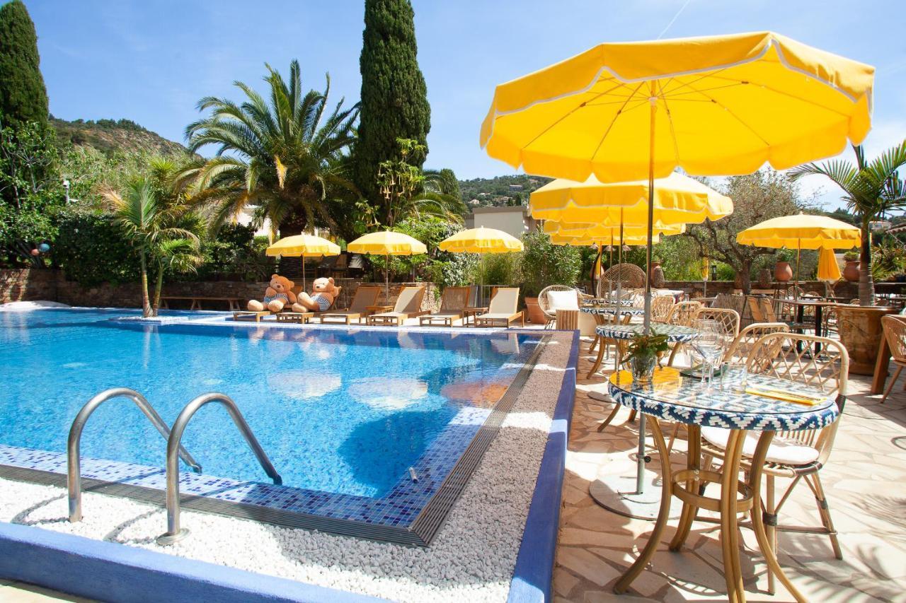 Hotel La Piscine Le Lavandou Exteriér fotografie